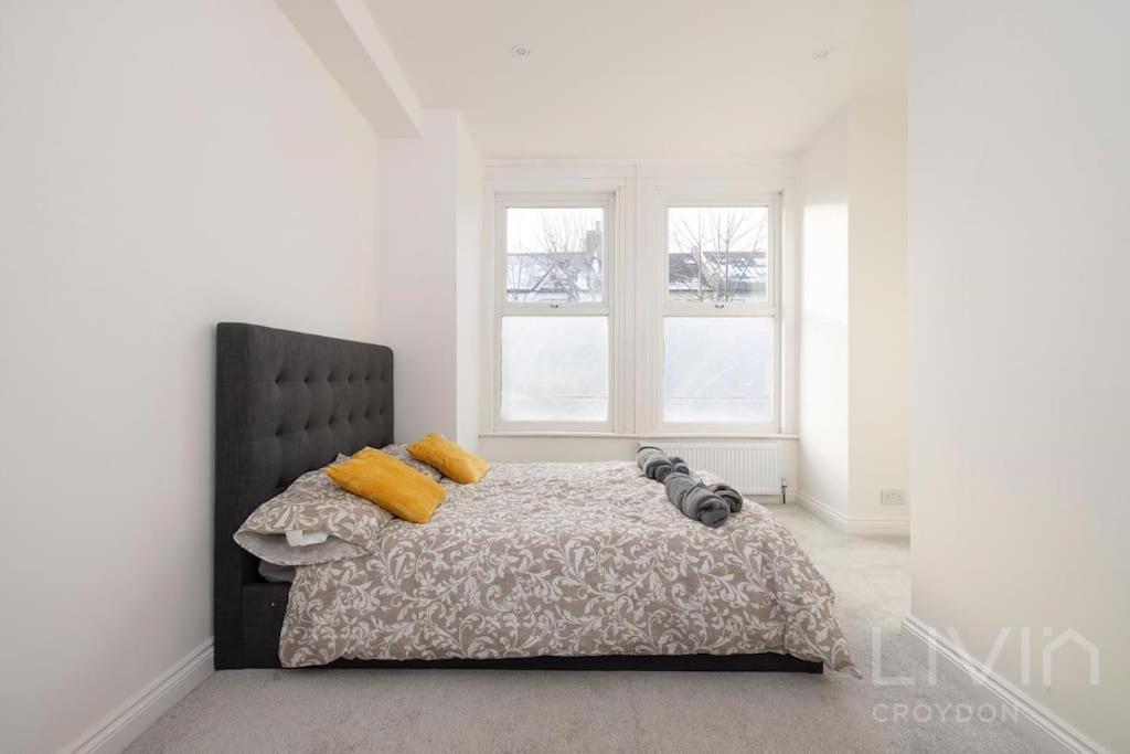 2 Bed Flat -Zone 1-4 London Apartman Thornton Heath Kültér fotó